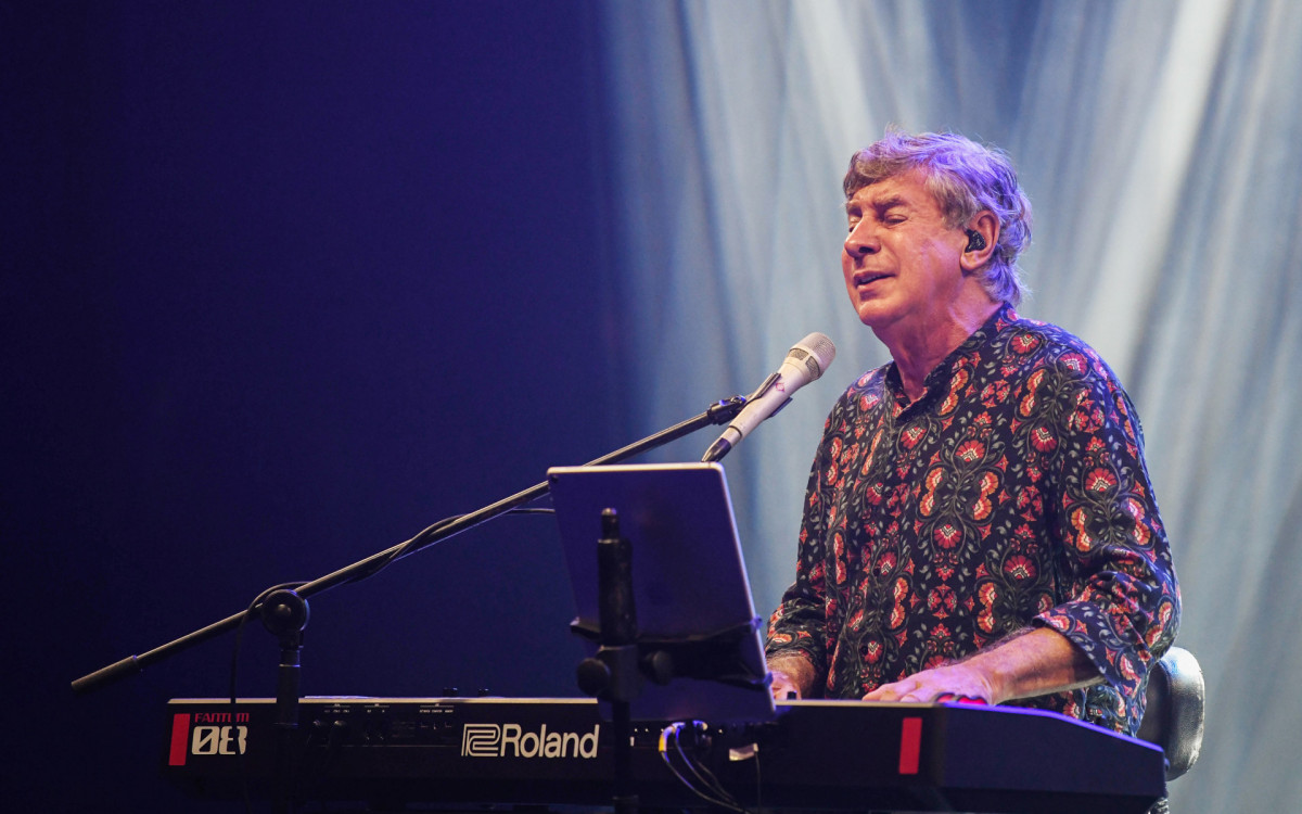 O cantor Fl&aacute;vio Venturini se apresentou no Festival de Inverno de Guapimirim 2024