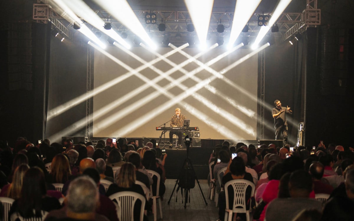 O cantor Flávio Venturini foi uma das atrações do Festival de Inverno de Guapimirim 2024 - Foto: Marcelo Oliveira - Imagem cedida ao DIA