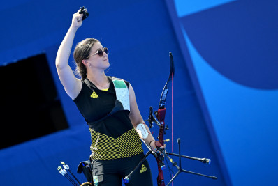 Ana Luiza Caetano vai às oitavas do tiro com arco e atinge marca histórica