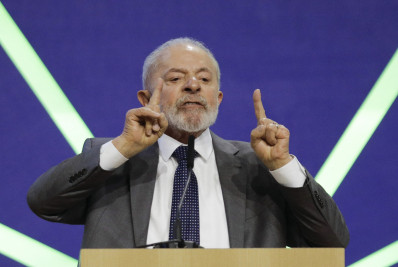 Lula fala em 'escarafunchar o Orçamento' para cumprir ações essenciais ligadas à IA no País
