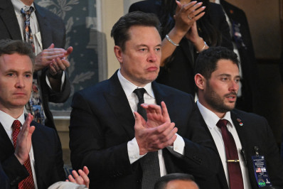 Pesquisadores questionam promessa de Musk de restaurar a visão com implante cerebral