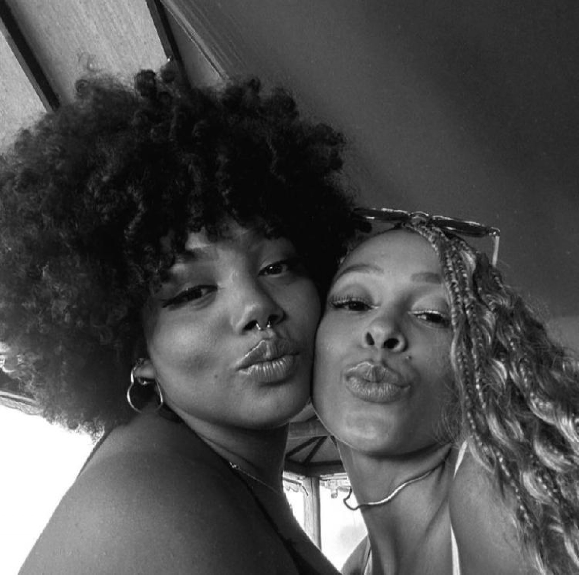 Lorrane Oliveira lamentou morte da irm&atilde;, Maria Luiza, de 21 anos, nas redes sociais - Reprodu&ccedil;&atilde;o / Instagram