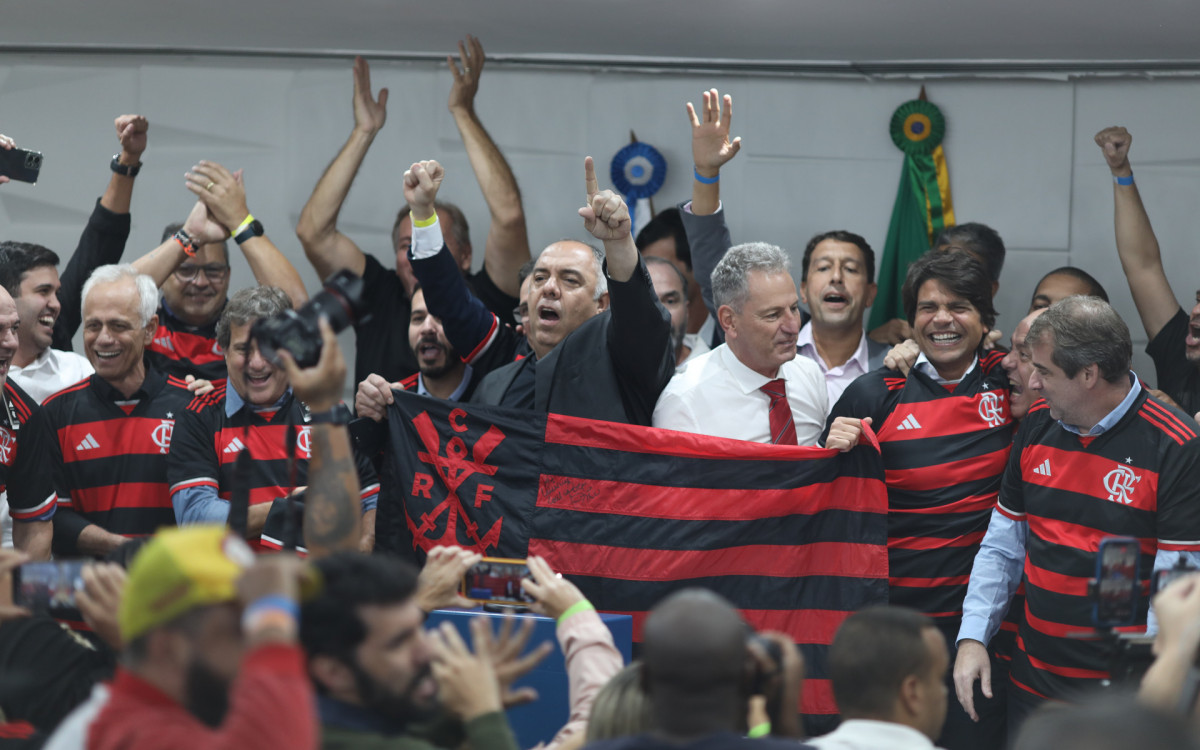 Leilão do terreno para construção do estádio do Flamengo, nesta quarta-feira (31).