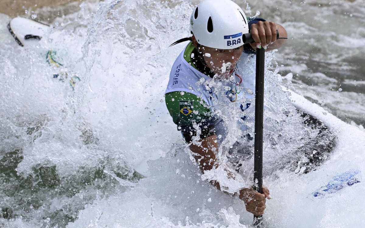 Atleta do Botafogo, Ana Sátila alcançou a segunda final na canoagem slalom nesta Olimpíada de Paris - Olivier Morin / AFP