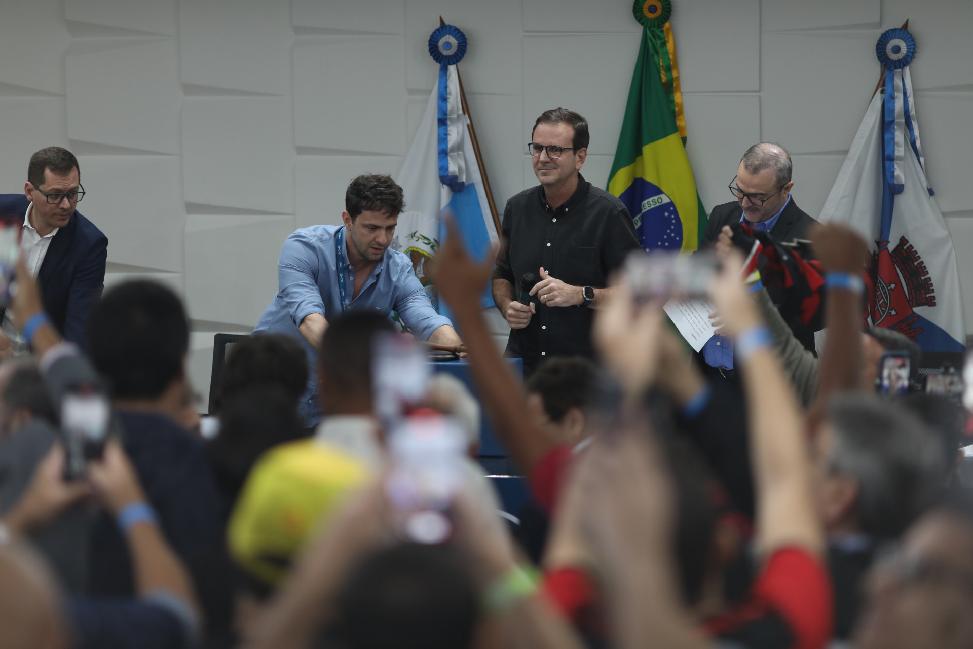 Leilão do terreno para construção do estádio do Flamengo, nesta quarta-feira (31). - Pedro Teixeira/Agência O Dia