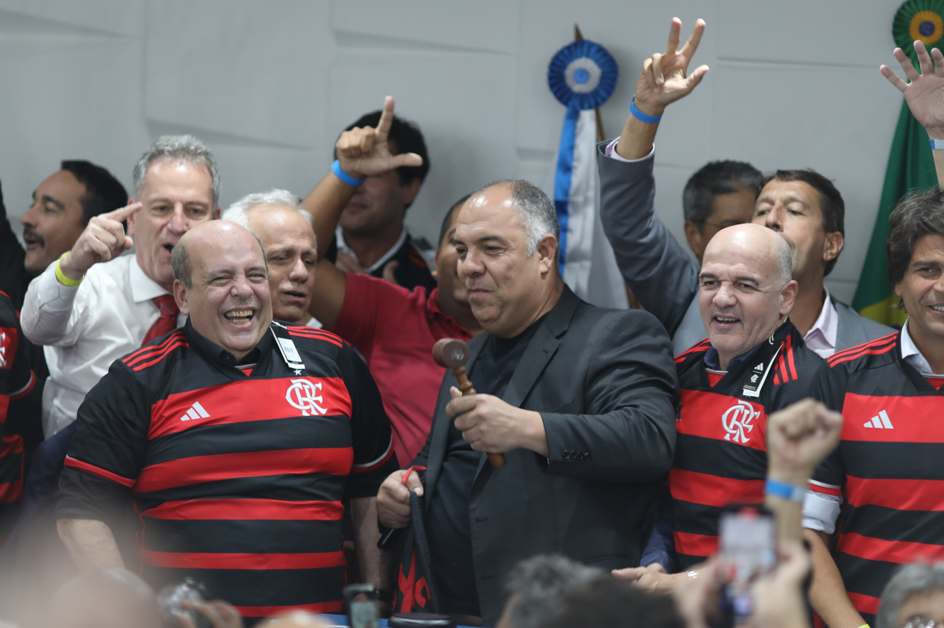 Leilão do terreno para construção do estádio do Flamengo, nesta quarta-feira (31). - Pedro Teixeira/Agência O Dia