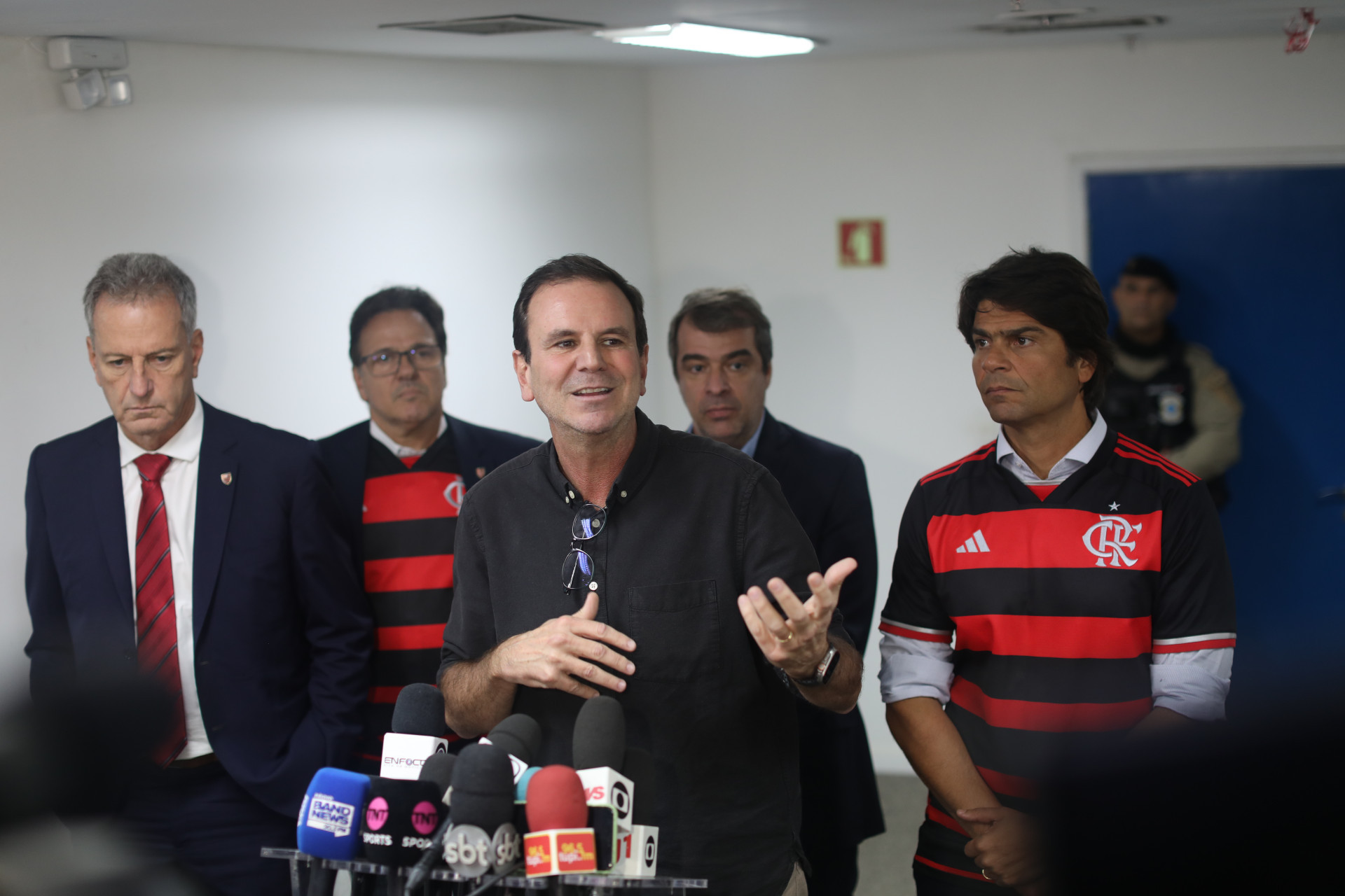 Leilão do terreno para construção do estádio do Flamengo, nesta quarta-feira (31). - Pedro Teixeira/Agência O Dia