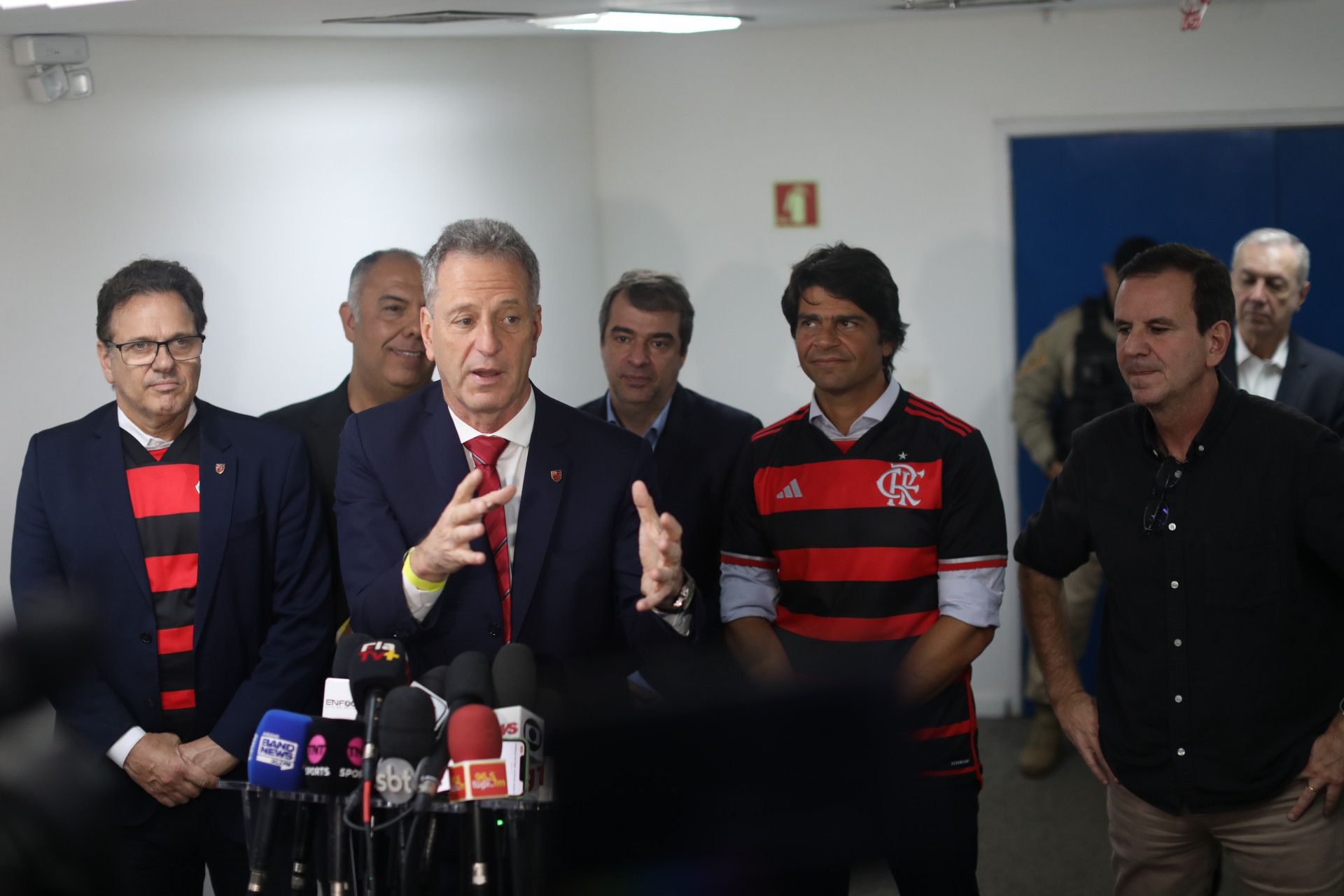 Leilão do terreno para construção do estádio do Flamengo, nesta quarta-feira (31). - Pedro Teixeira/Agência O Dia