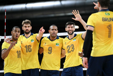 Após nova derrota, Bernardinho projeta 'quatro finais' em busca de ouro em Paris