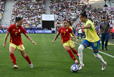 Com vitória dos Estados Unidos, Brasil está classificado para as quartas do futebol feminino