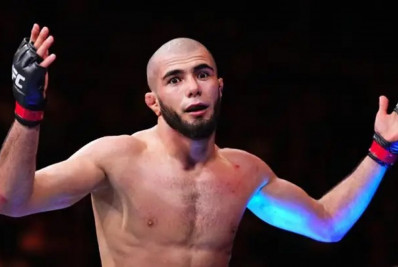 Lutador desligado pelo UFC implora para Dana White: 'Preciso alimentar minha família'