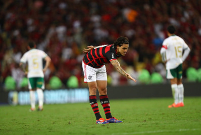 Flamengo se impõe, vence o Palmeiras e abre vantagem nas oitavas da Copa do Brasil