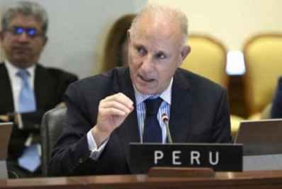 Venezuela anuncia rompimento das relações diplomáticas com o Peru