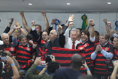 Flamengo arremata terreno no Gasômetro para a construção do estádio