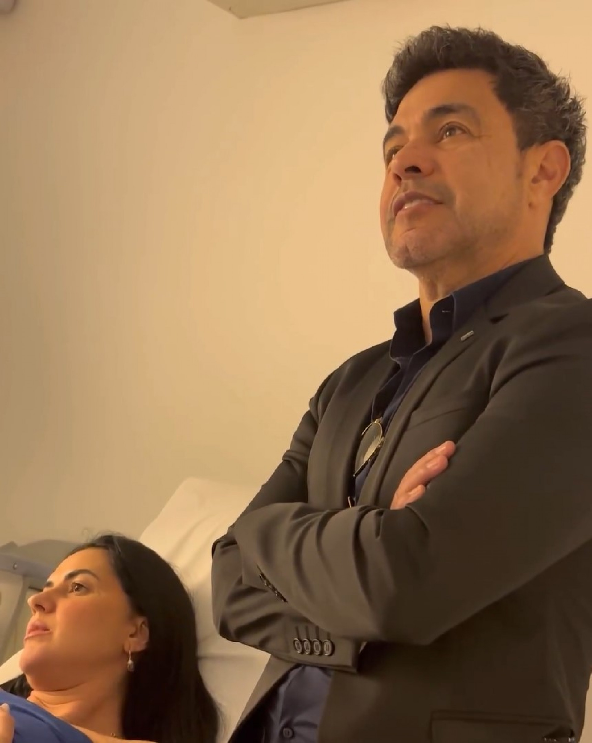 Zezé Di Camargo acompanha ultrassonografia de Graciela Lacerda  - Reprodução / Instagram