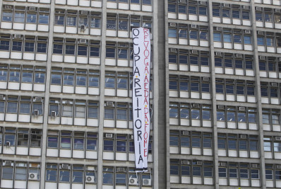 Movimento estudantil decide futuro de ocupação na Uerj em assembleia nesta quinta-feira