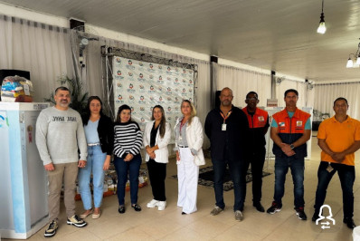 Geladeiras eficientes são entregues a famílias afetadas pelas chuvas de março