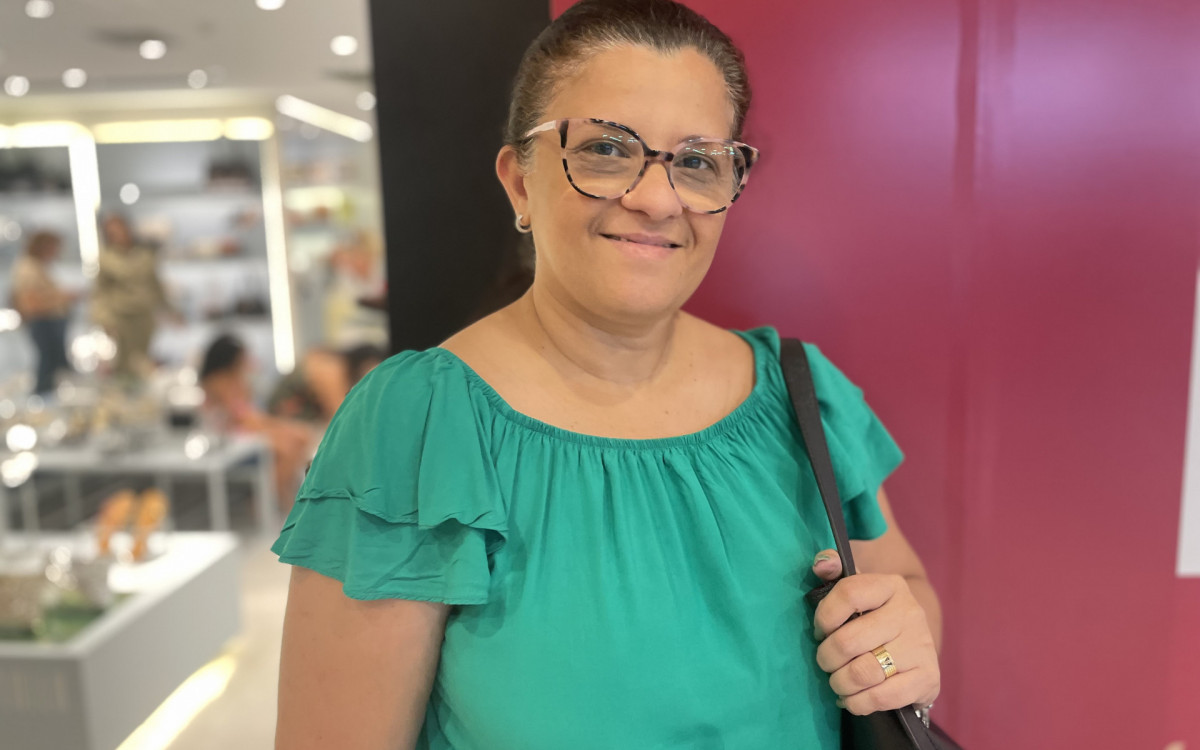 A arquivista Rosana Brito antecipou as compras e gastou pouco - Paulo Sergio Costa / Ag&ecirc;ncia O Dia