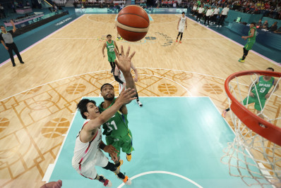 Brasil derrota o Japão e mantém esperança por classificação no basquete masculino