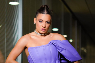  Beatriz Reis mostra sua nova mansão milionária