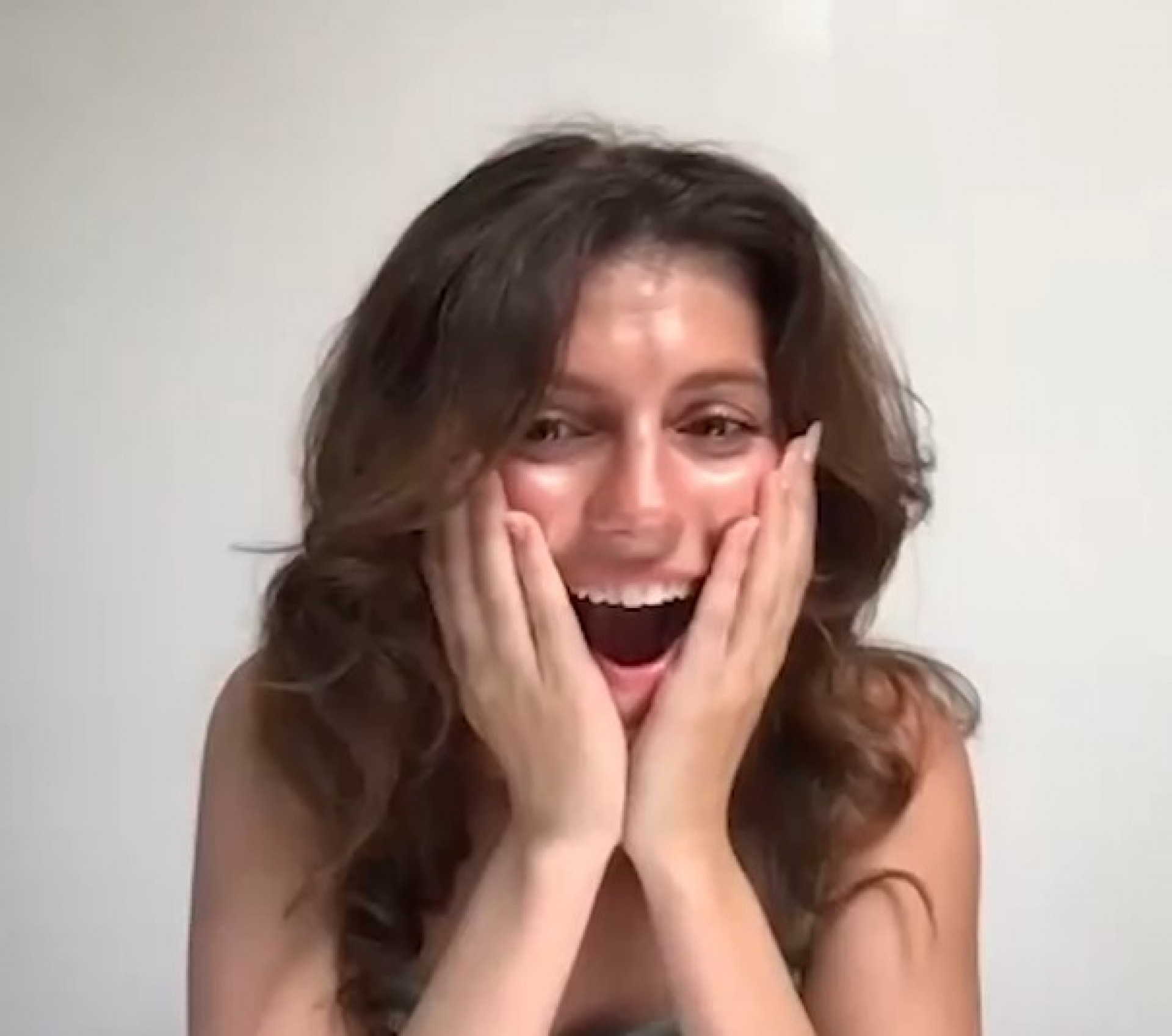 Emily Barder e Tom Blyth serão Alex Nilsen e Poppy Wright em adaptação de livro de Emily Henry - Reprodução / Instagram