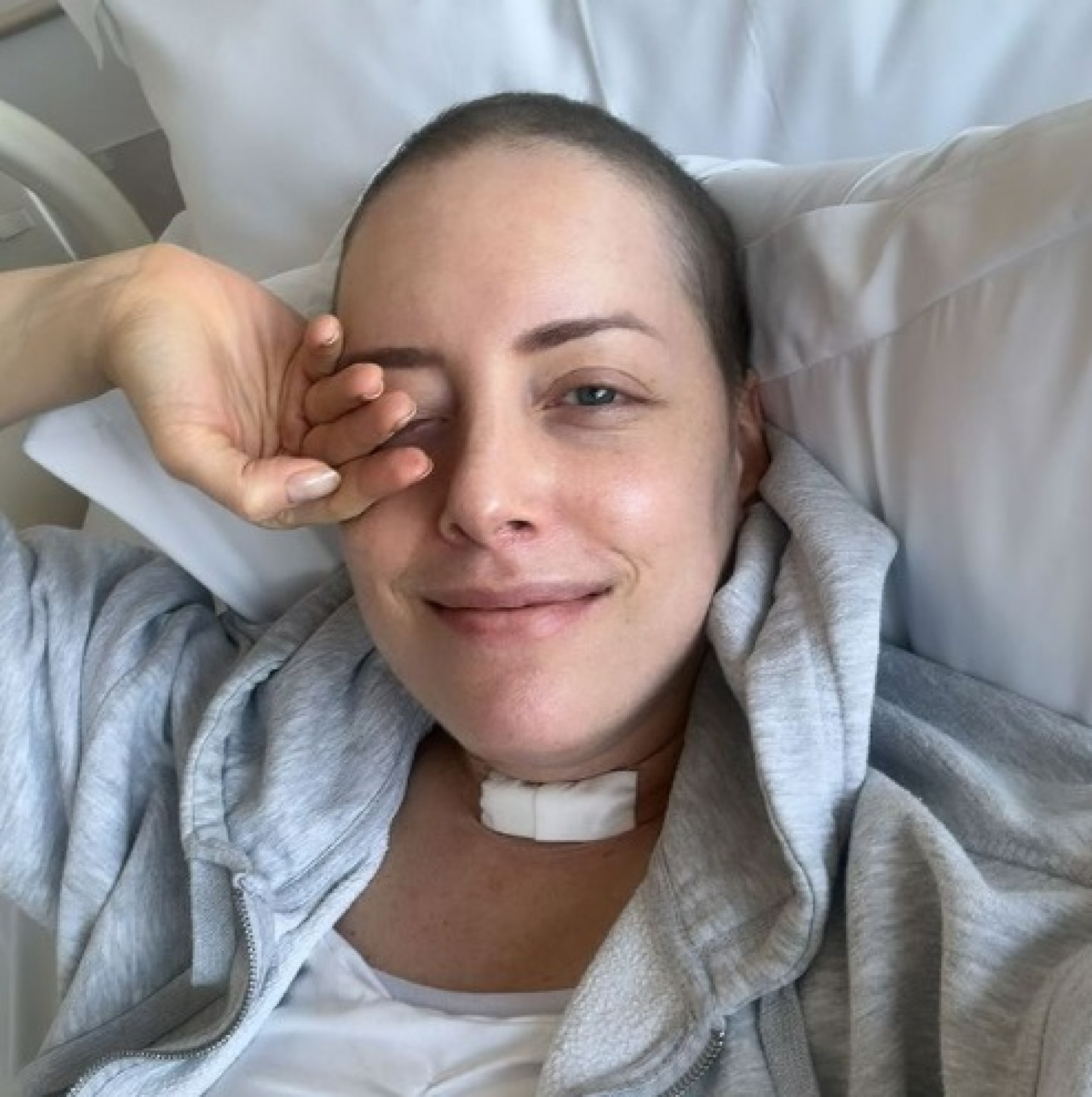 Fabiana Justus se recupera em casa após cirurgia - Reprodução do Instagram