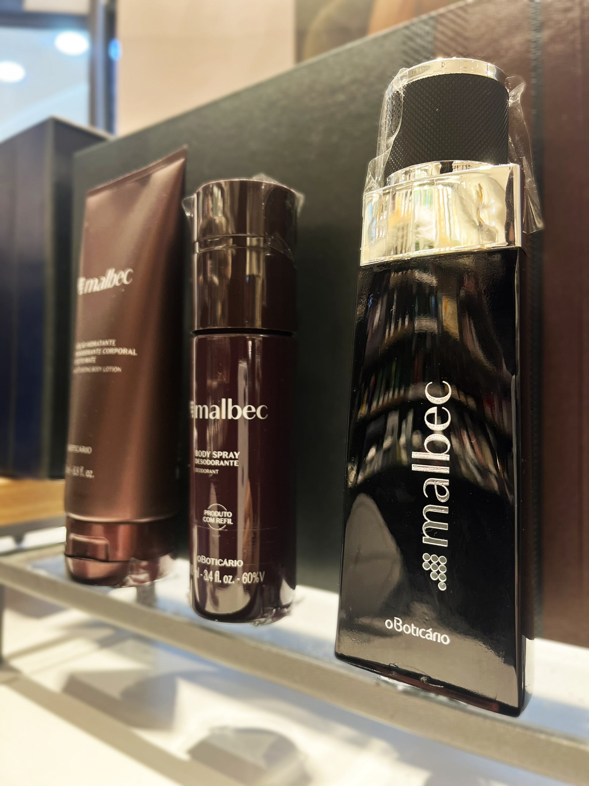 Kit perfume e body spray de R$189,80 por R$144,90 - Divulgação