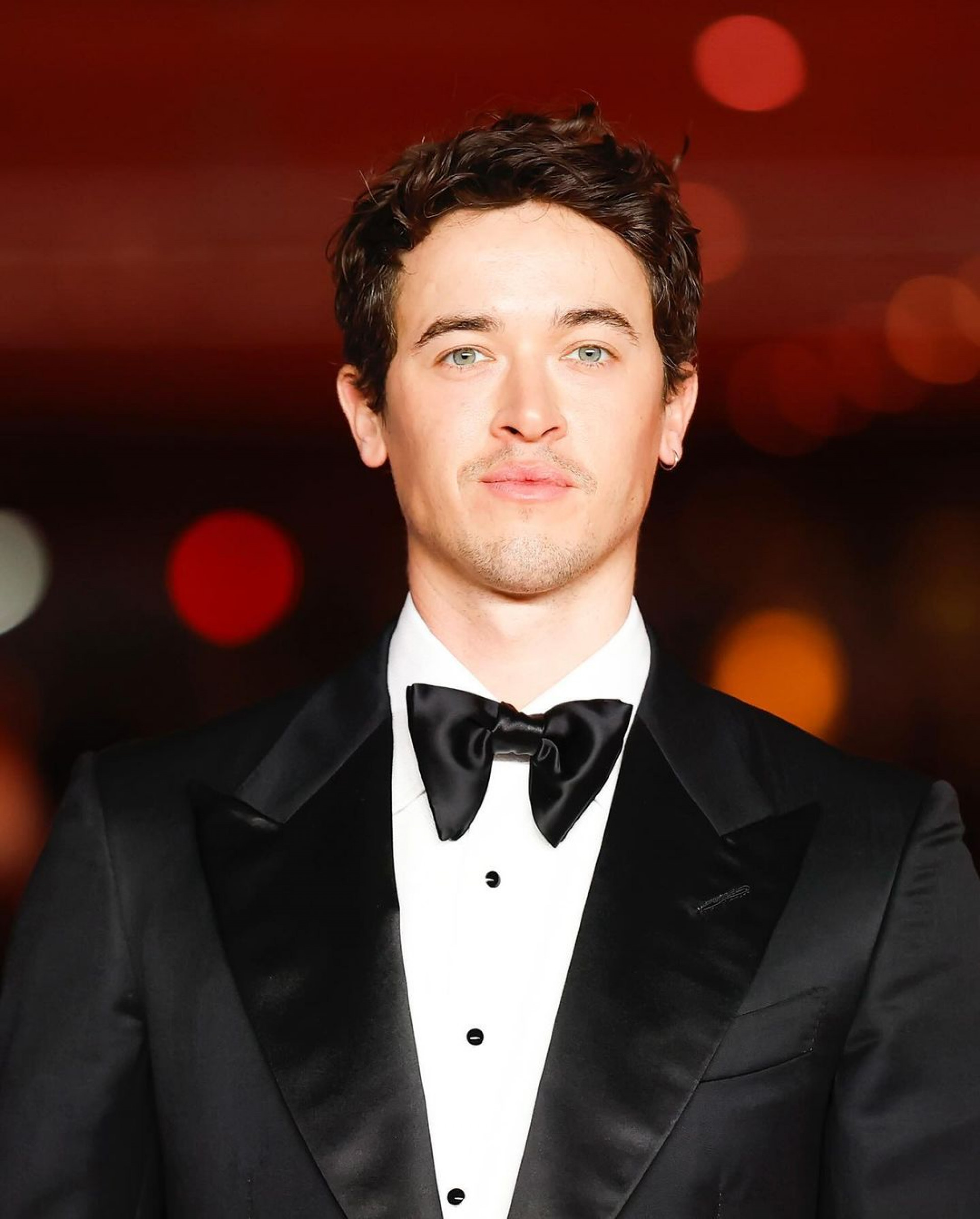 Emily Barder e Tom Blyth serão Alex Nilsen e Poppy Wright em adaptação de livro de Emily Henry - Reprodução / Instagram