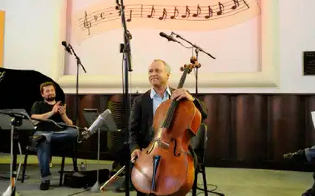 Violoncelista brasileiro Antonio Meneses - Reprodução