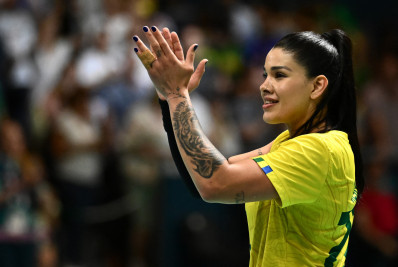 Destaque no handebol, Samara projeta quartas de final em Paris