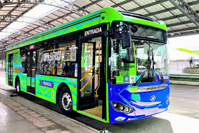 Tribunal de Contas suspende compra de ônibus elétricos em Belém para COP 30