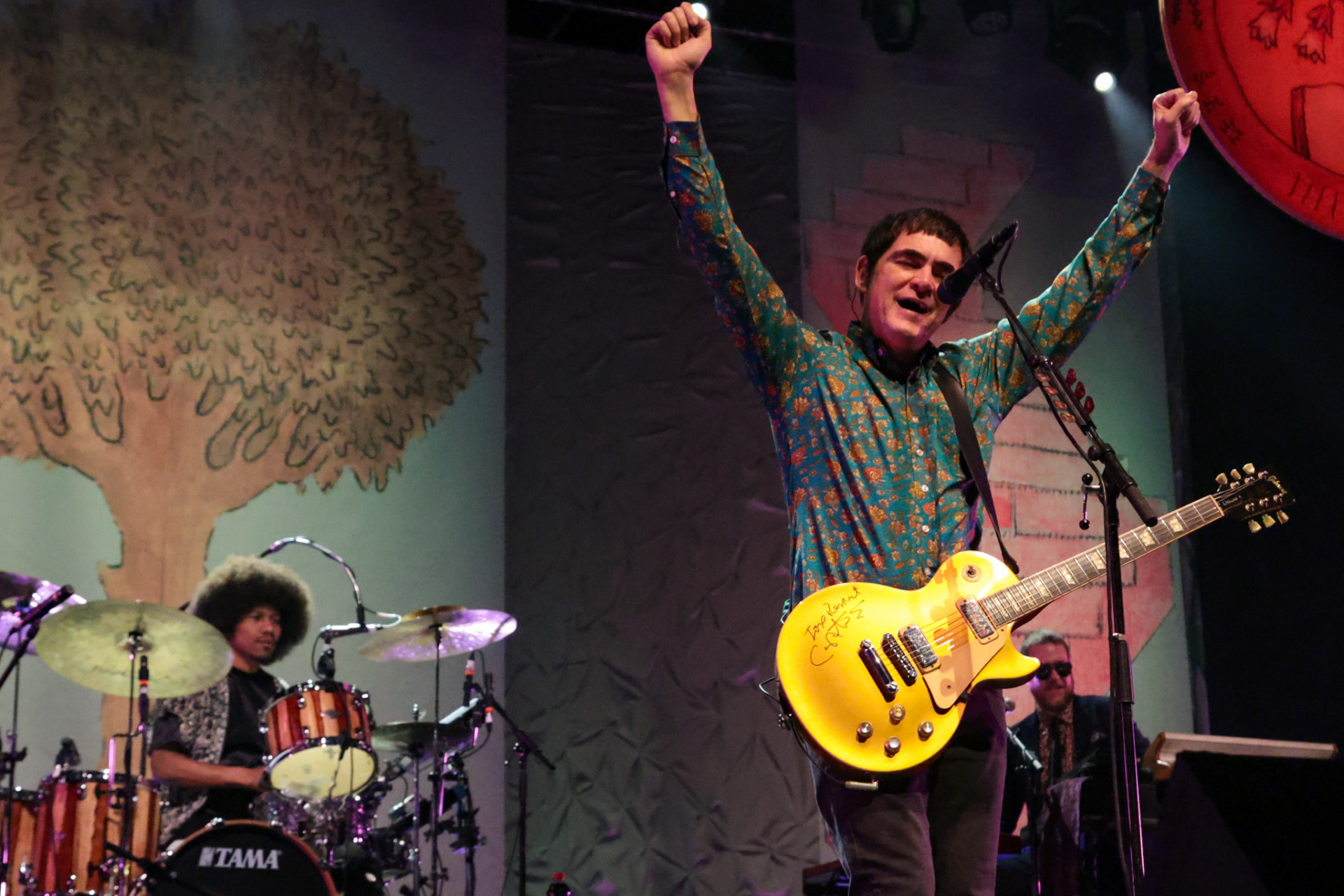 Samuel Rosa durante show em São Paulo - Tomzé Fonseca / Agnews