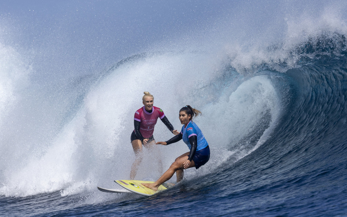 Momento em que Brisa Hennessy viola a prioridade de Tatiana Weston-Webb