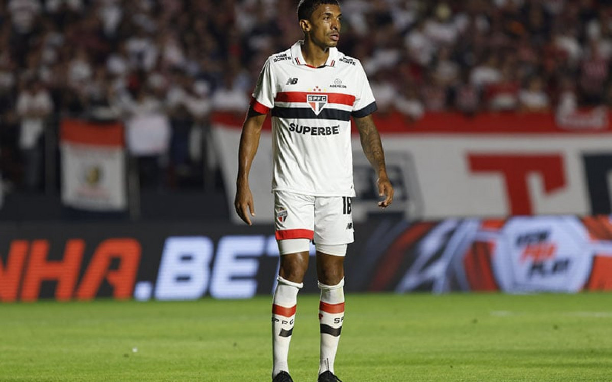 Luiz Gustavo cai nas graças de Zubeldía e vira exemplo no São Paulo