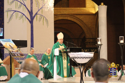 Romaria da Diocese de Petrópolis leva mais de dez mil romeiros ao Santuário Nacional de Aparecida