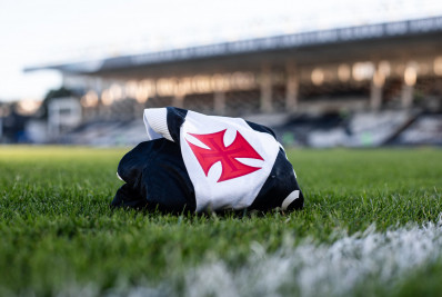 Vasco recebe multa milionária por dívida com a Receita Federal