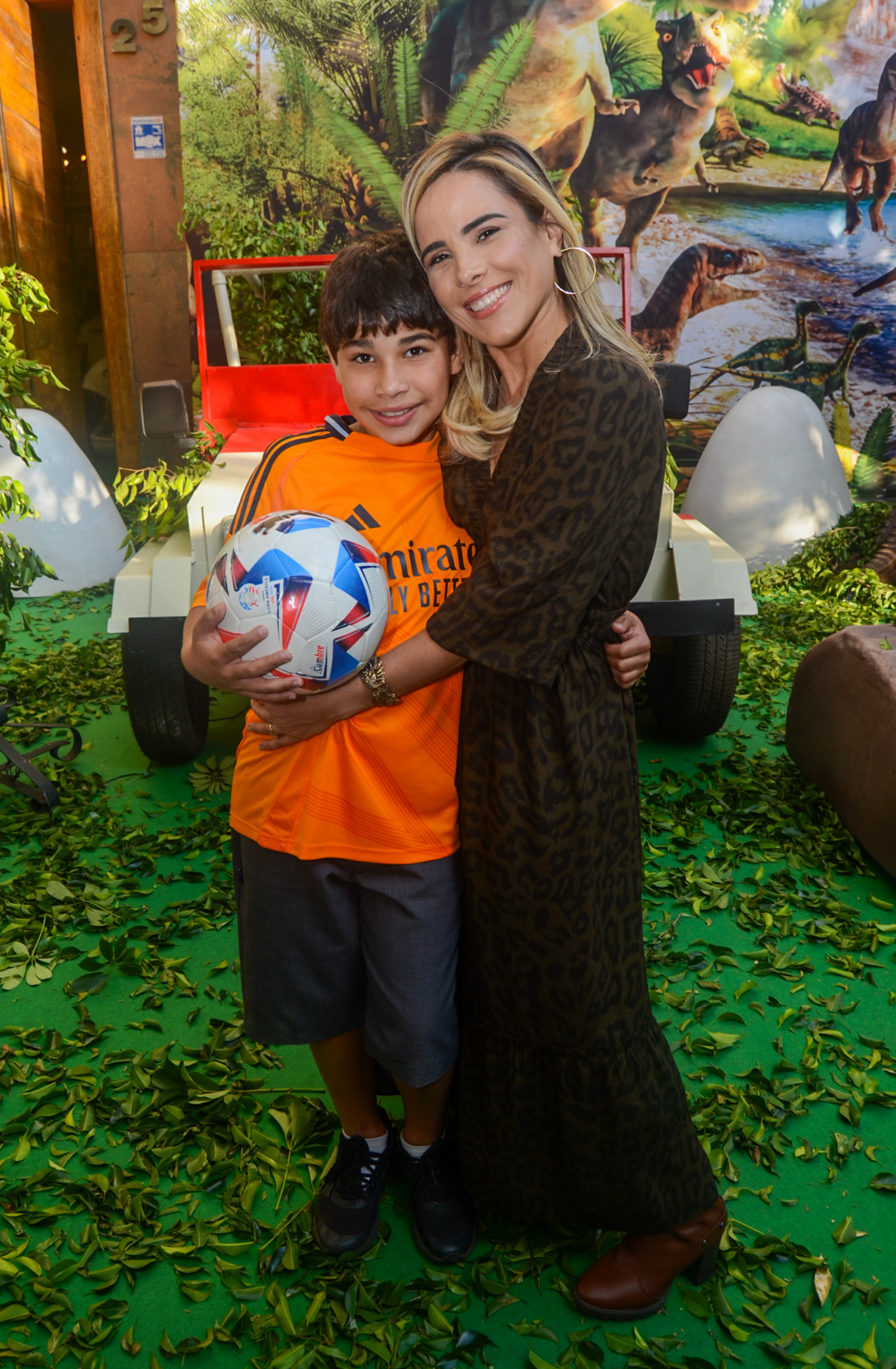 Wanessa Camargo faz festão para comemorar aniversário de 10 anos do filho - Araujo / Agnews