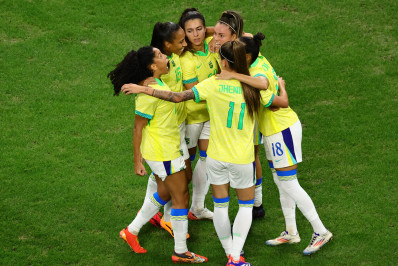 Brasil vence a Espanha e volta a uma final de Olimpíada após 16 anos