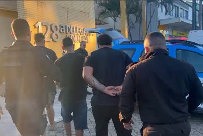 Cinco detidos em Rio das Ostras por associação ao tráfico e receptação de equipamentos de telecomunicações