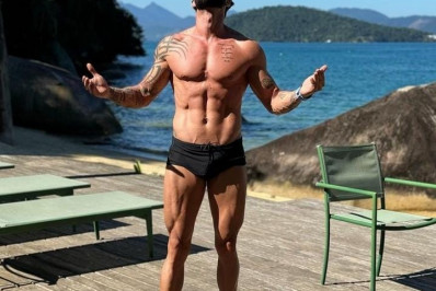 Gusttavo Lima exibe corpo na web e canelas chama a atenção: 