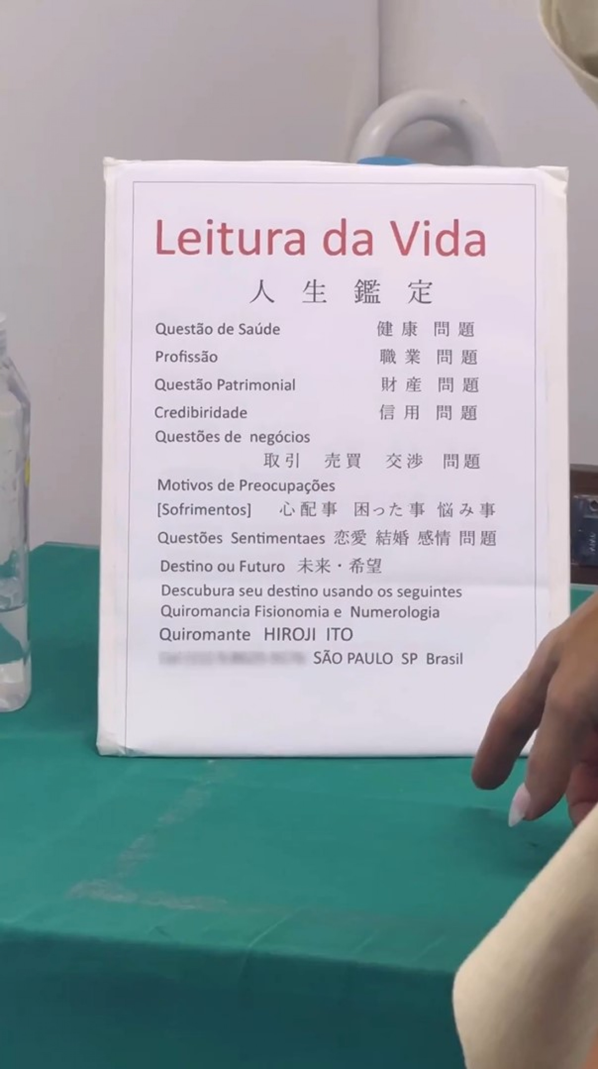 Sabrina Sato faz leitura de mão em São Paulo - Reprodução / Instagram