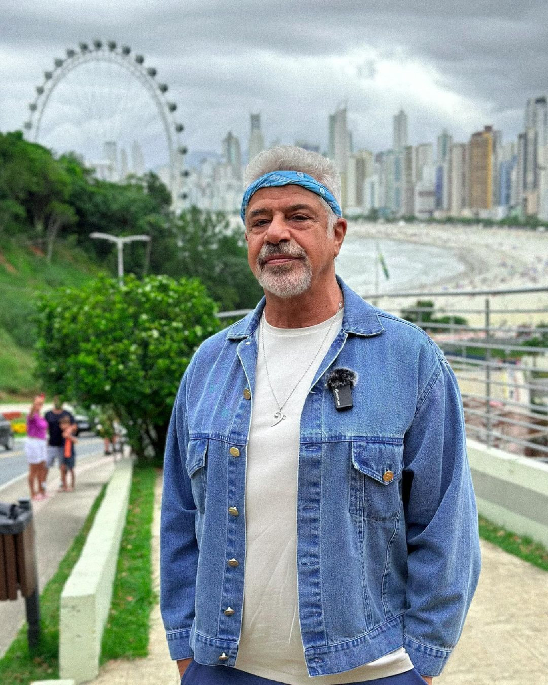 Lulu Santos está bem e em casa após ser internado por quadro viral - Reprodução / Instagram