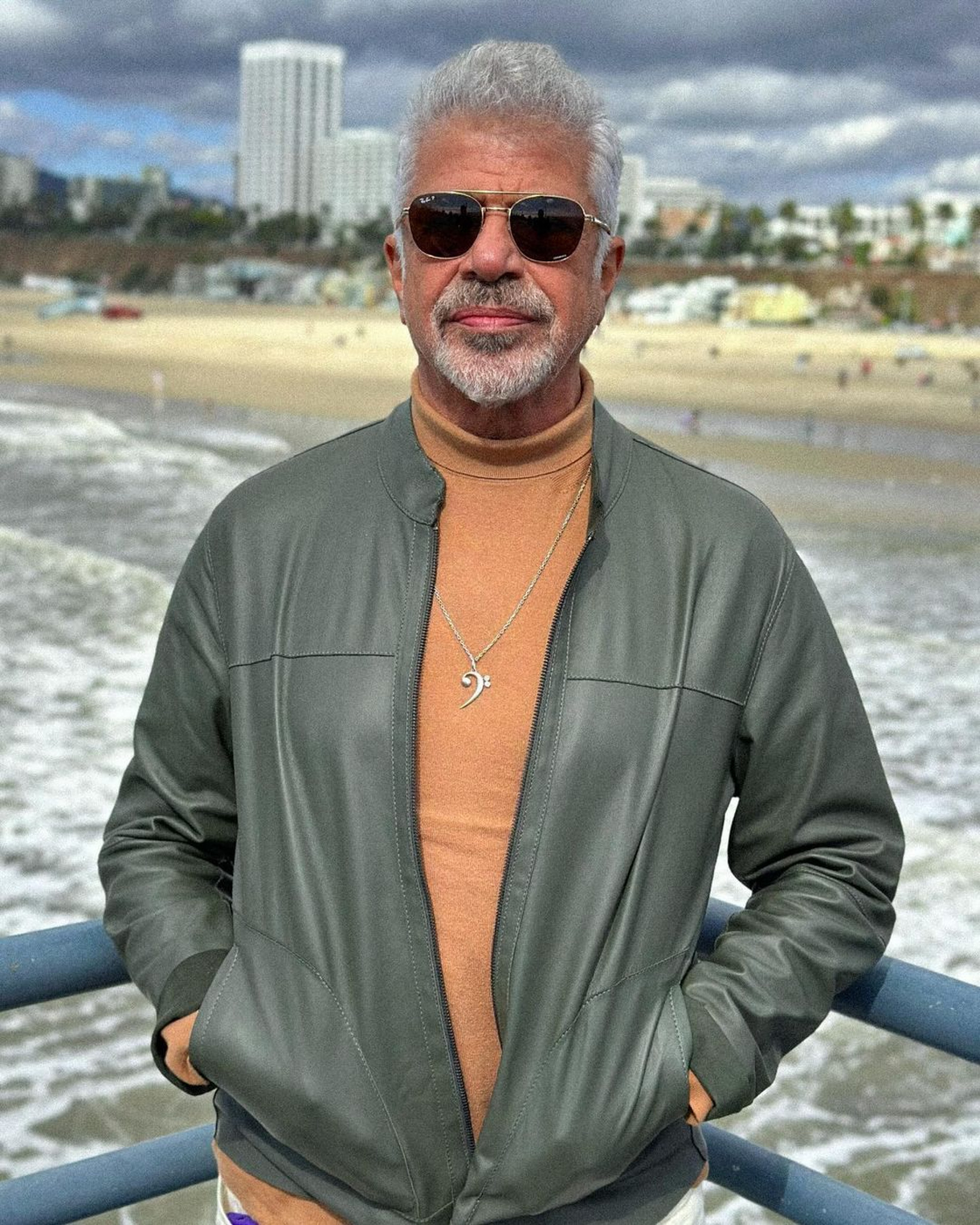 Lulu Santos está bem e em casa após ser internado por quadro viral - Reprodução / Instagram