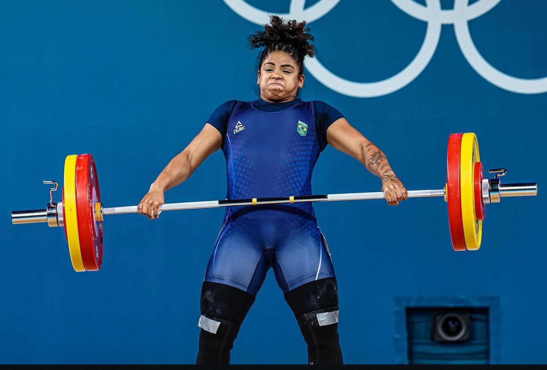 Laura Amaro terminou em s&eacute;timo lugar na final do levantamento de peso da categoria at&eacute; 81kg feminina - Divulga&ccedil;&atilde;o/CBLP