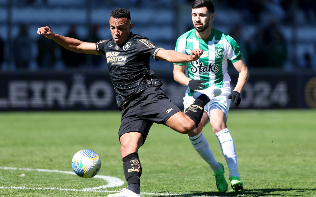 Marcal. Juventude x Botafogo pelo Campeonato Brasileiro no Estadio Alfredo Jaconi. 11 de Agosto de 2024, Caxias do Sul, RS, Brasil. Foto: Vitor Silva/Botafogo.
Imagem protegida pela Lei do Direito Autoral Nº 9.610, DE 19 DE FEVEREIRO DE 1998. Sendo proibido qualquer uso comercial, remunerado e manipulacao/alteracao da obra.