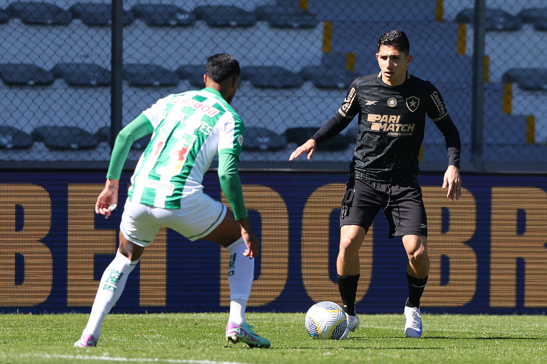 Savarino entrou no segundo tempo da derrota do Botafogo - Vítor Silva/Botafogo