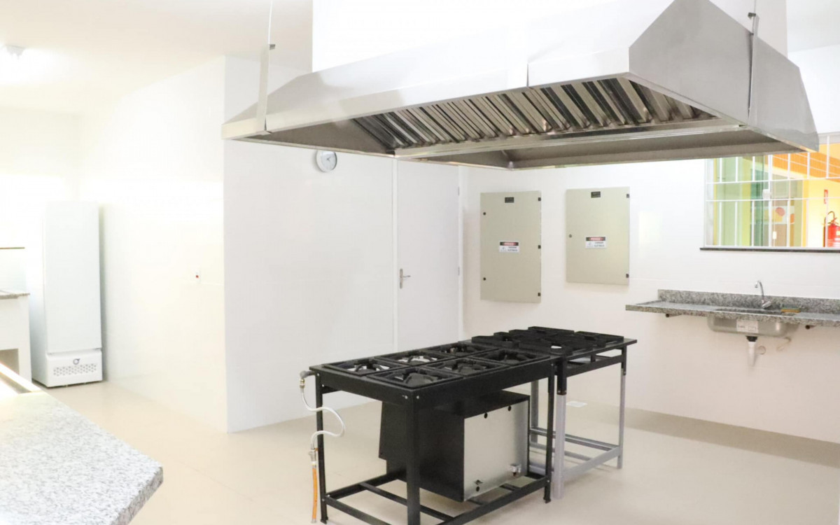 Inauguração da Escola Ecológica Municipal Maestro Kiko
