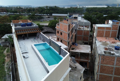 Polícia Civil realiza segunda fase de operação de demolição de imóveis de luxo na Maré