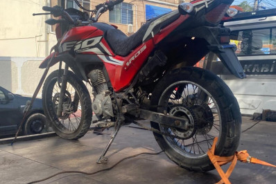 Homem é preso por pilotar motocicleta sem placa em São José do Imbassaí