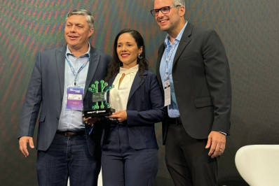 São Gonçalo recebe prêmio por avanços na tecnologia e inovação